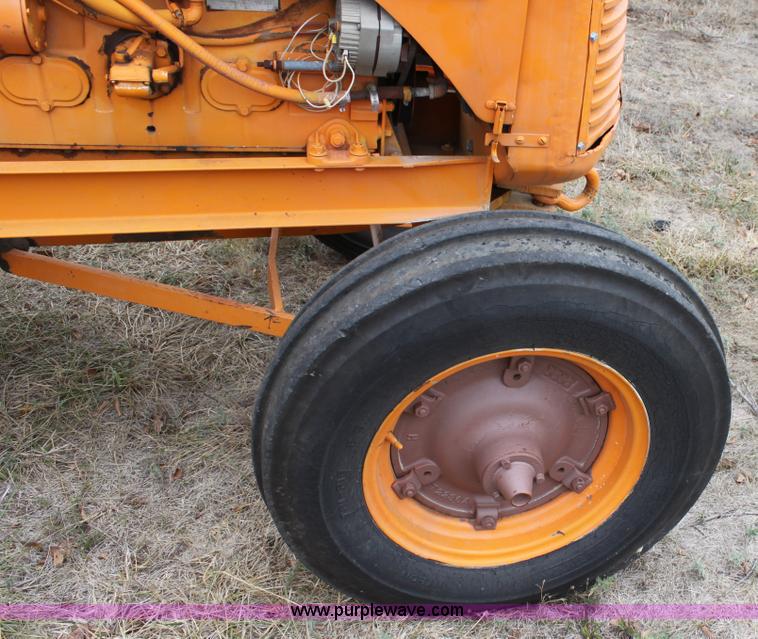 image for item A2841 Minneapolis Moline tractor