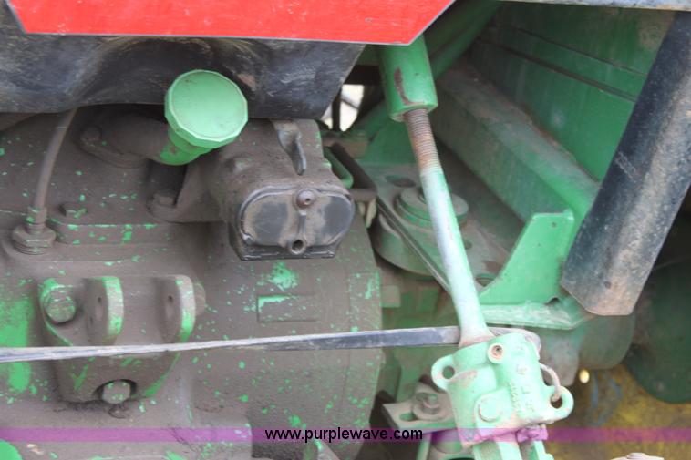 image for item A2843 1984 John Deere 2550 tractor