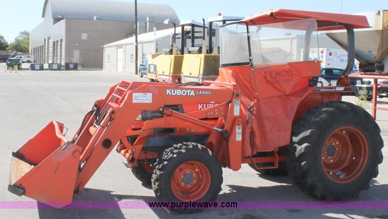 image for item A2851 1995 Kubota L4200GST MFWD tractor