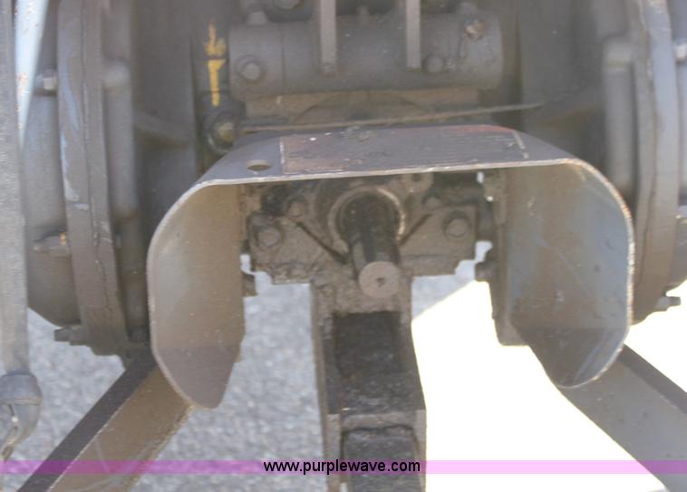 image for item A2851 1995 Kubota L4200GST MFWD tractor