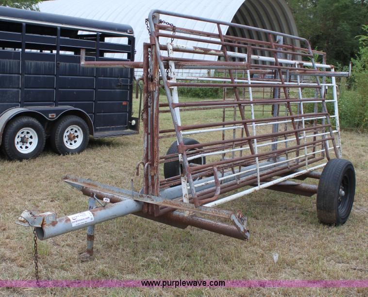 image for item A2858 Stroberg 10' portable panel trailer
