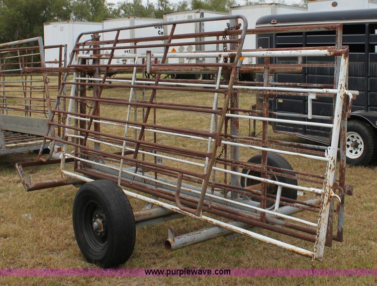 image for item A2858 Stroberg 10' portable panel trailer