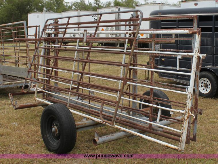 image for item A2858 Stroberg 10' portable panel trailer