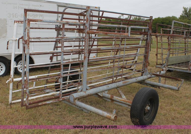 image for item A2858 Stroberg 10' portable panel trailer