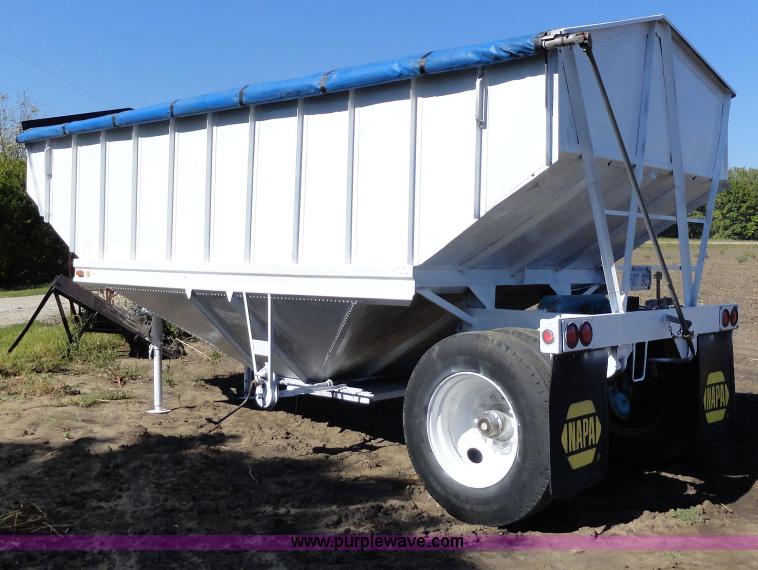 image for item A3106 1974 24' grain trailer