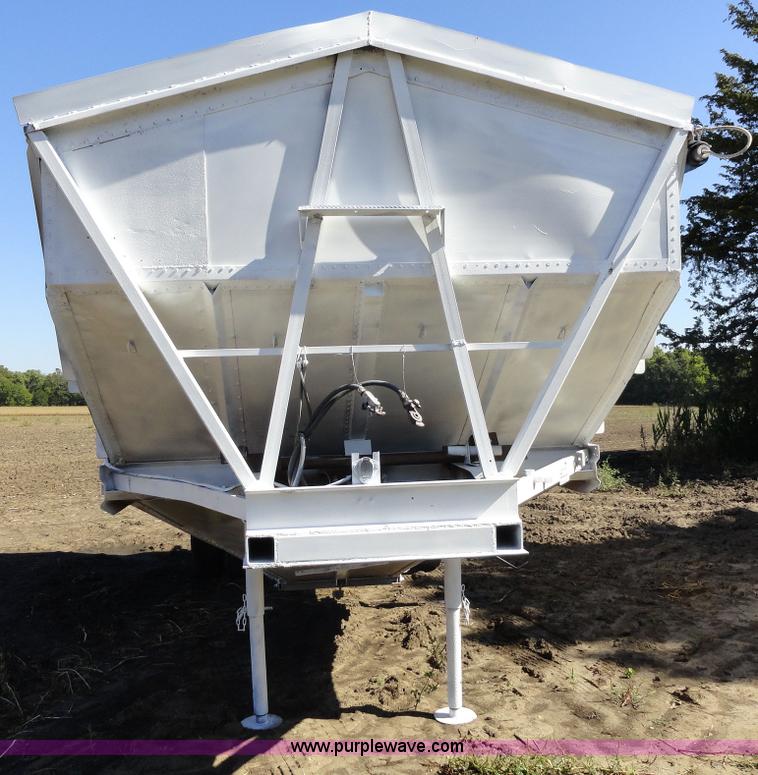 image for item A3106 1974 24' grain trailer