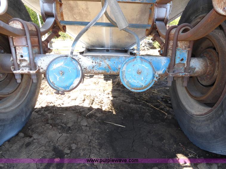 image for item A3106 1974 24' grain trailer