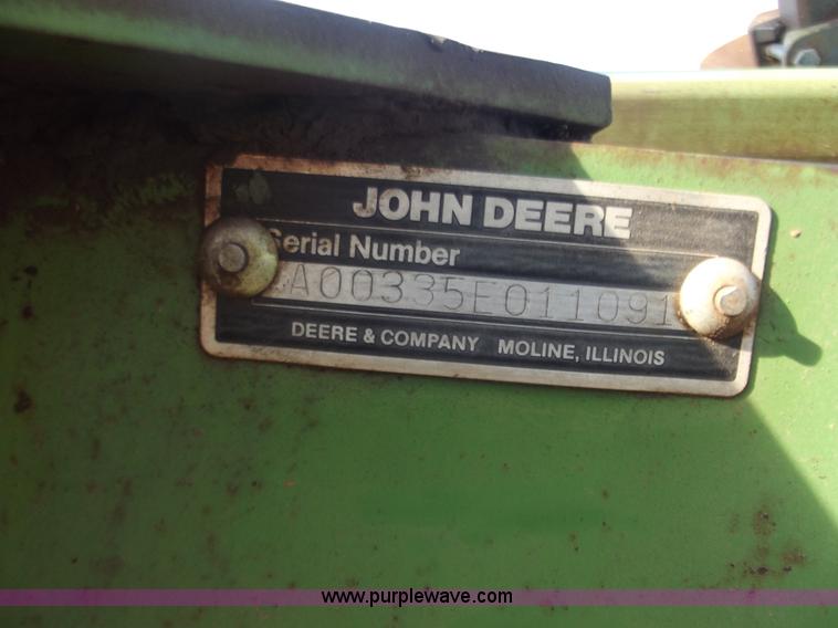 image for item A5387 John Deere 335 30' disk