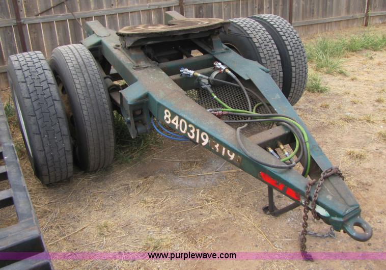 image for item C9539 Single axle semi trailer dolly