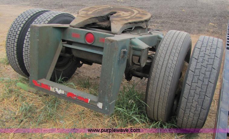 image for item C9539 Single axle semi trailer dolly
