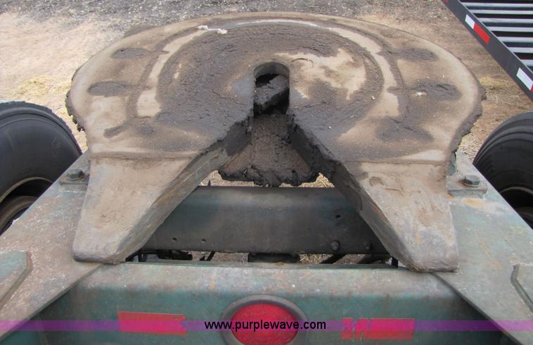 image for item C9539 Single axle semi trailer dolly