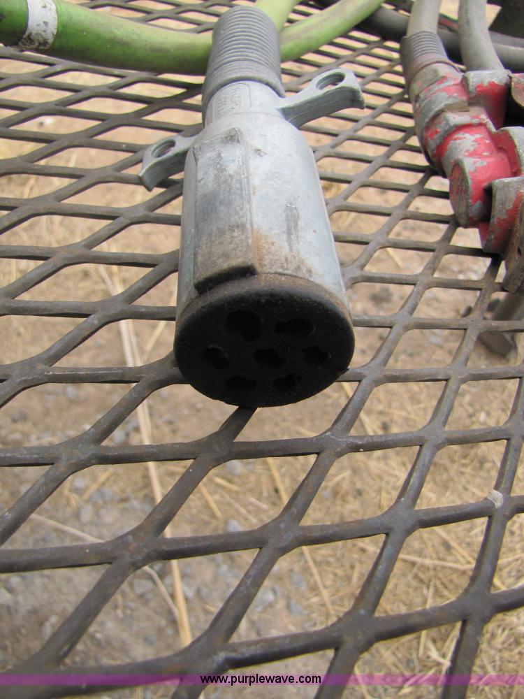 image for item C9539 Single axle semi trailer dolly