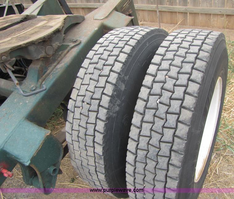 image for item C9539 Single axle semi trailer dolly