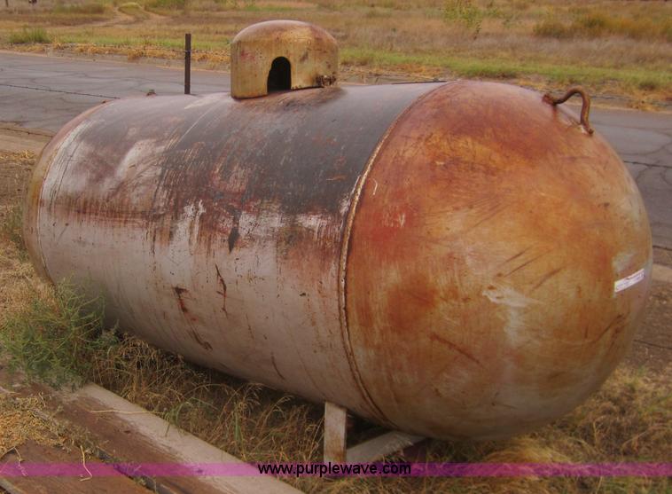 image for item C9856 Delta 500 gallon propane tank