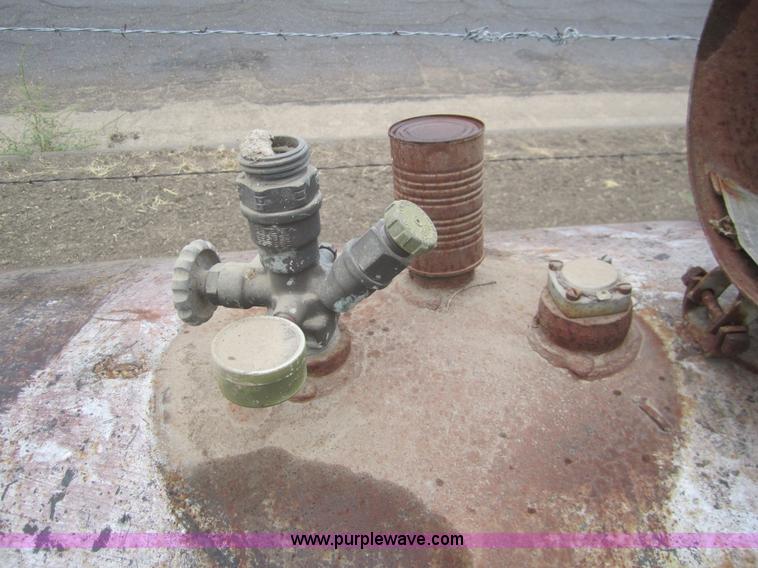 image for item C9856 Delta 500 gallon propane tank