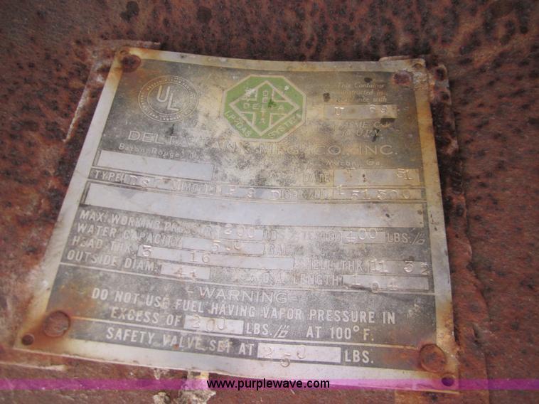 image for item C9856 Delta 500 gallon propane tank