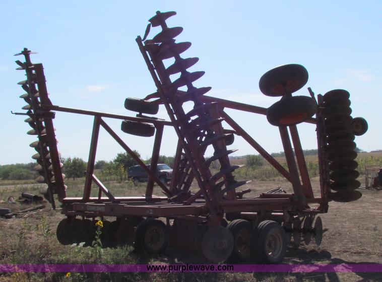 image for item D9035 Sunflower 28' folding disk