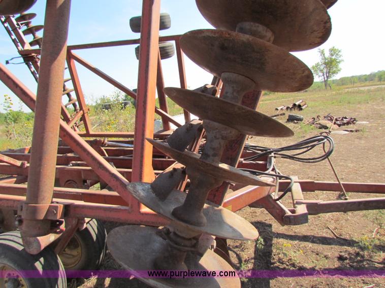 image for item D9035 Sunflower 28' folding disk