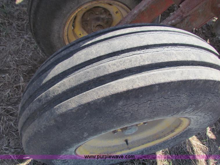 image for item D9035 Sunflower 28' folding disk