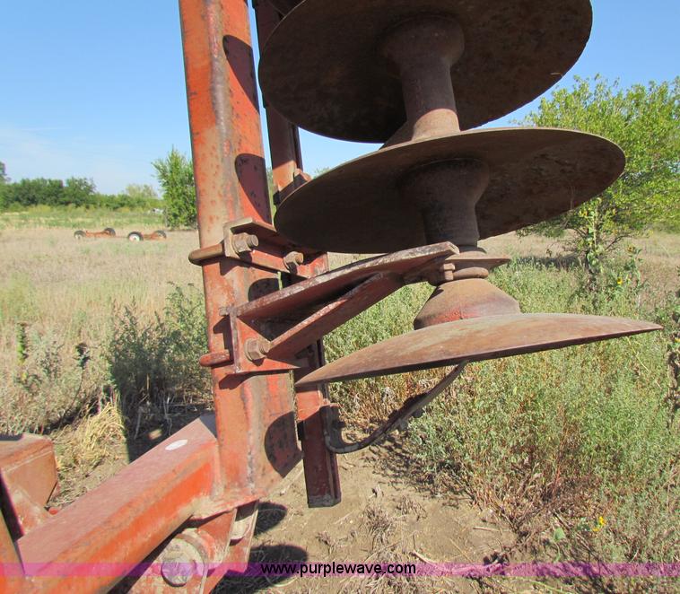 image for item D9035 Sunflower 28' folding disk