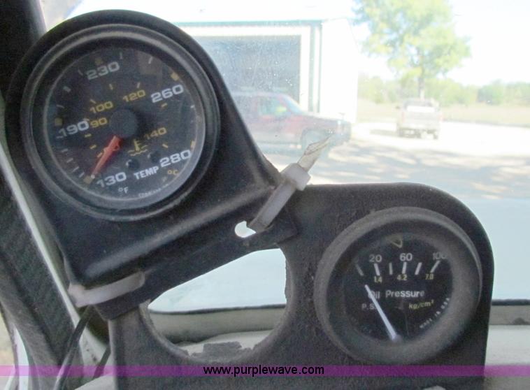 image for item D9036 Chevrolet C60 spreader truck