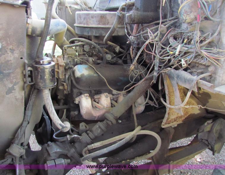 image for item D9036 Chevrolet C60 spreader truck