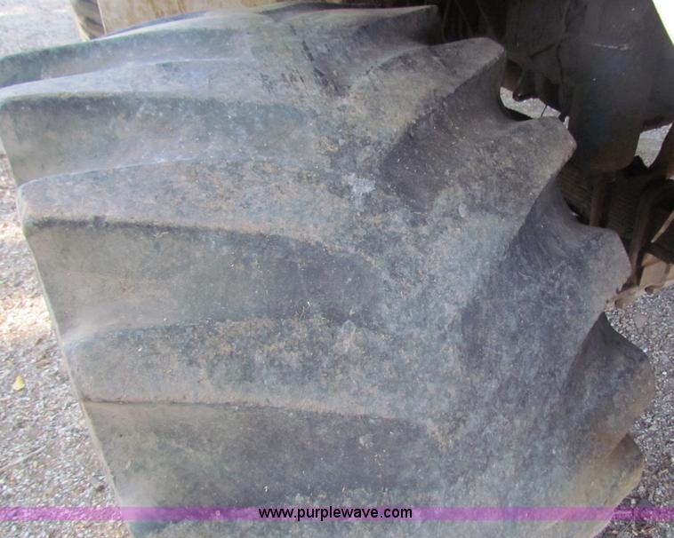 image for item D9036 Chevrolet C60 spreader truck