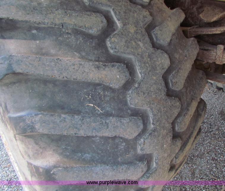 image for item D9036 Chevrolet C60 spreader truck