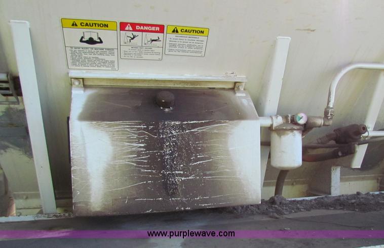 image for item D9036 Chevrolet C60 spreader truck