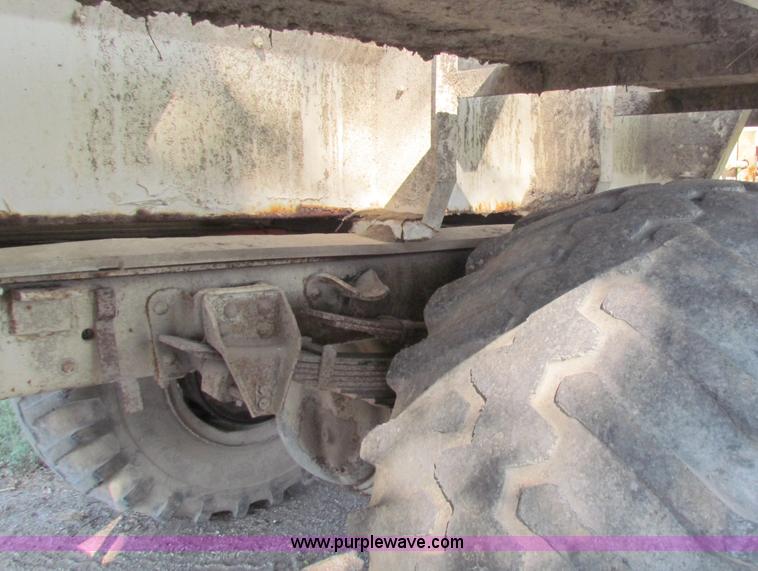 image for item D9036 Chevrolet C60 spreader truck