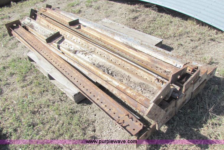 image for item D9042 20,000 bushel gain bin