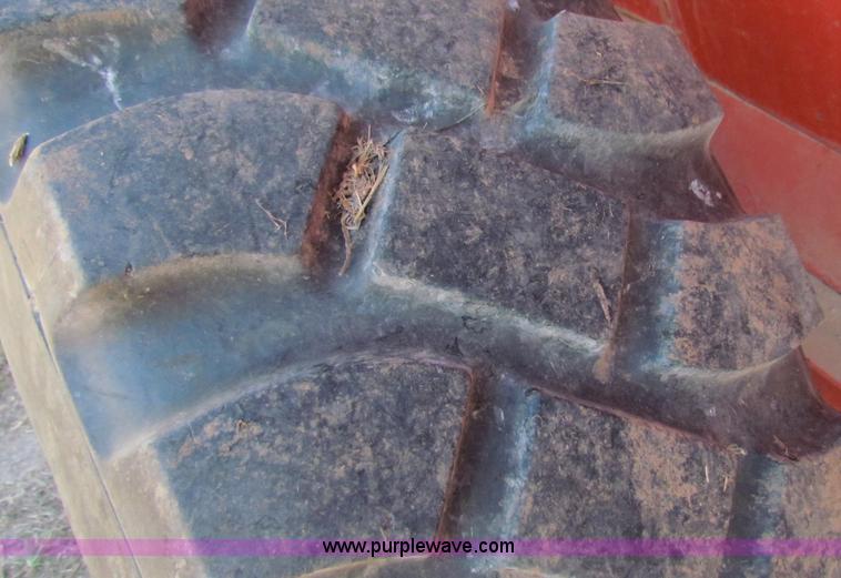 image for item D9043 Wetmore 400 bushel grain cart