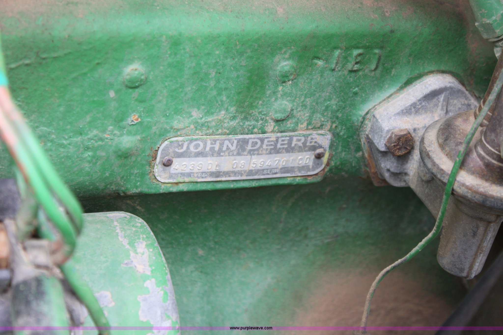 1984 John Deere 2550 tractor in Gridley, KS Item A2843 sold Purple Wave