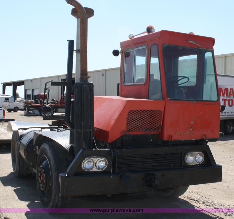 image for item A2166 American Coleman 3044BC-1 yard truck