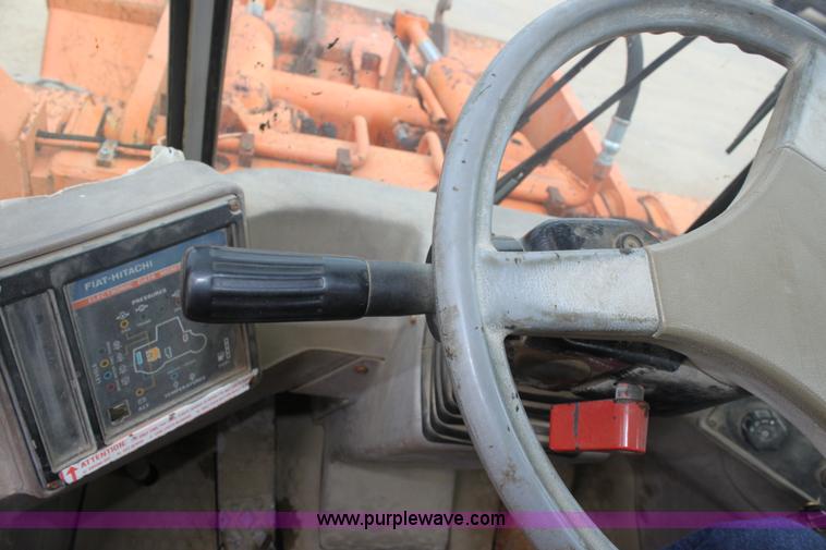 image for item A2835 1994 Fiat-Allis FR100 wheel loader