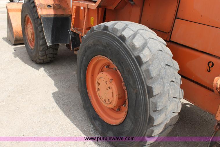 image for item A2835 1994 Fiat-Allis FR100 wheel loader