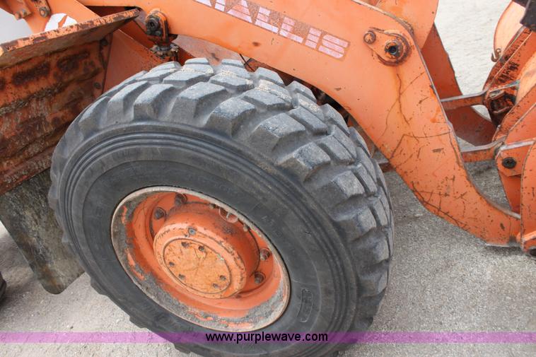 image for item A2835 1994 Fiat-Allis FR100 wheel loader