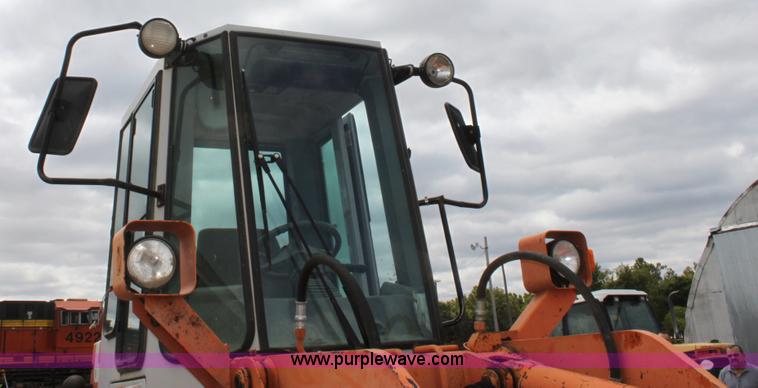 image for item A2835 1994 Fiat-Allis FR100 wheel loader