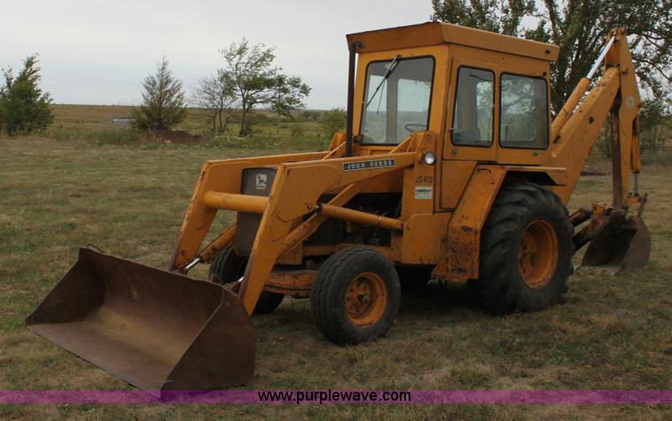 image for item A2838 1979 John Deere 410 backhoe