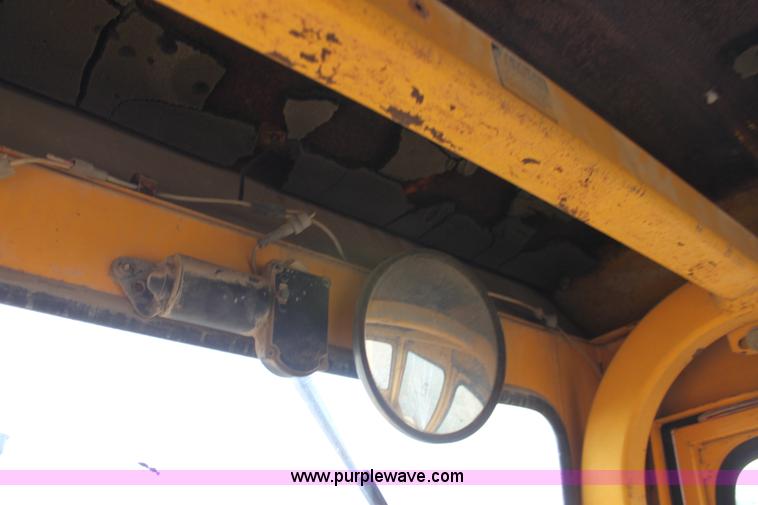 image for item A2838 1979 John Deere 410 backhoe