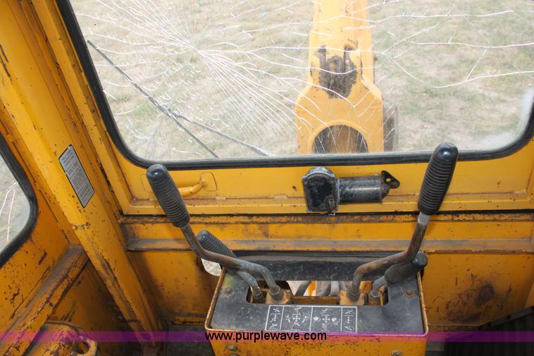 image for item A2838 1979 John Deere 410 backhoe