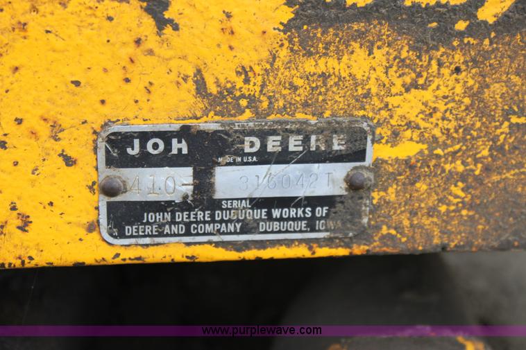 image for item A2838 1979 John Deere 410 backhoe