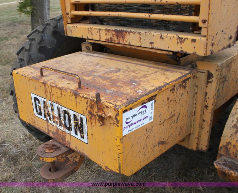 image for item A2839 1973 Galion 118 motor grader