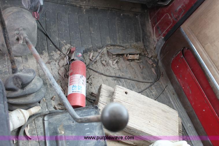 image for item A2844 1977 Ford tandem axle dump truck