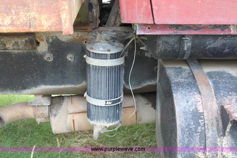 image for item A2844 1977 Ford tandem axle dump truck