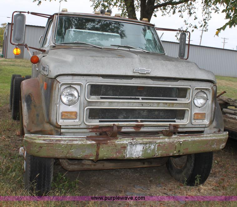 image for item A2847 1969 Chevrolet C60 truck cab and chassis