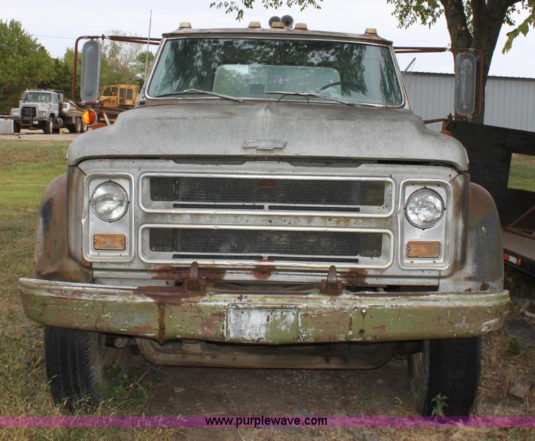 image for item A2847 1969 Chevrolet C60 truck cab and chassis