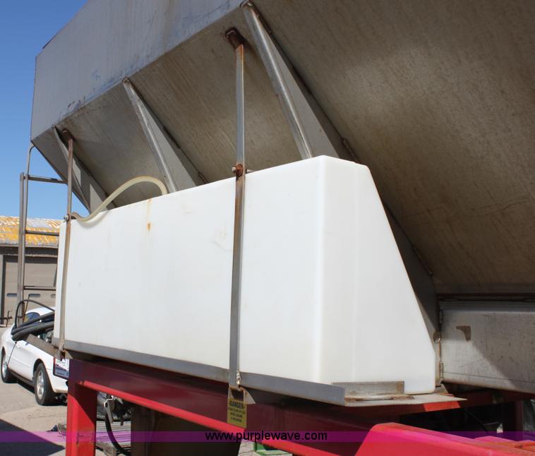 image for item A2849 Henderson FHLS sand spreader