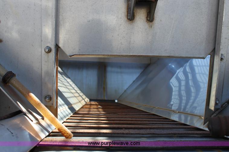 image for item A2849 Henderson FHLS sand spreader