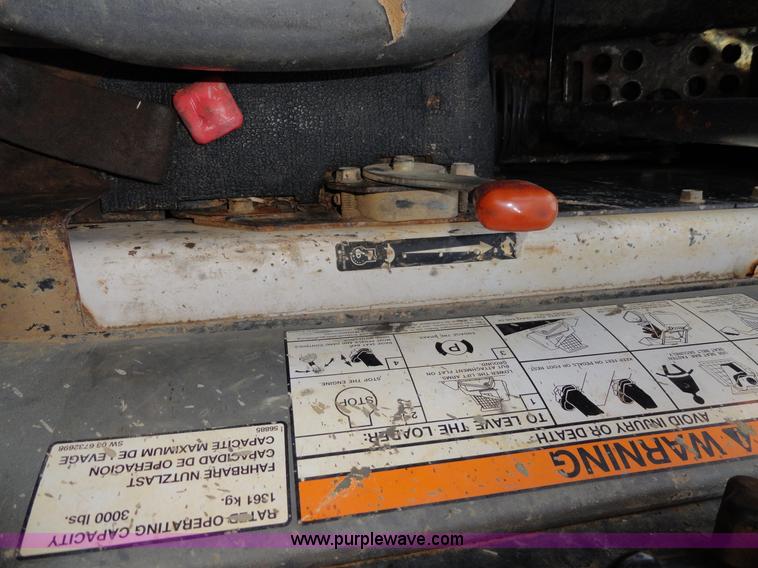 image for item A3104 2003 Bobcat T300 skid steer